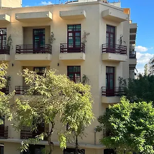 The Maroon Bottle Luxury 4* Thessaloniki