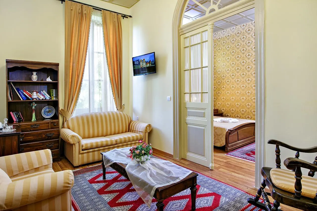 Halepa Hotel Hanya 4*,  Yunanistan